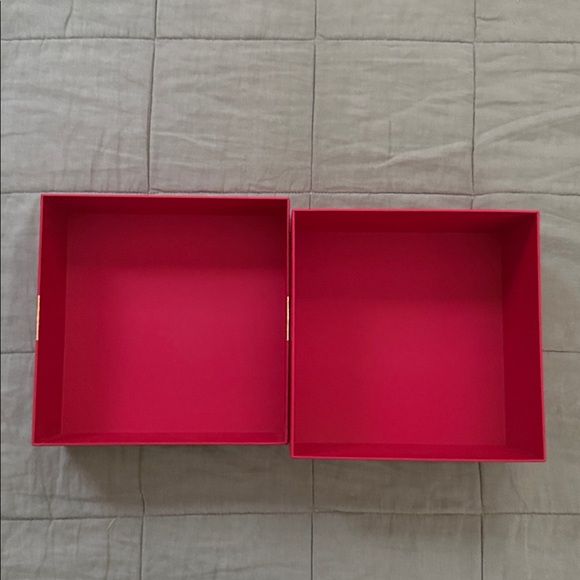 Dior Gift Box - Picture 3 of 3